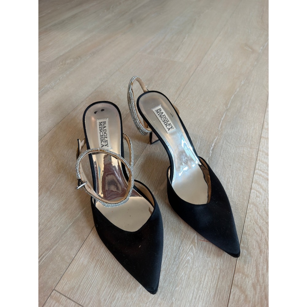 Badgley Mischka Black Satin Crystal Ankle Strap Pointed Toe Pumps Heels Size 8.5